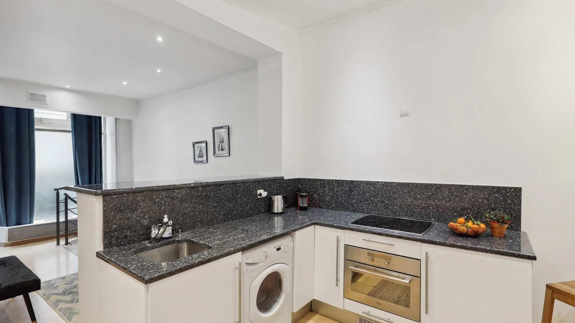 Apartment Chic Modern Duplex Adjacent To Musee D'Orsay & Rodin Museum Paris France